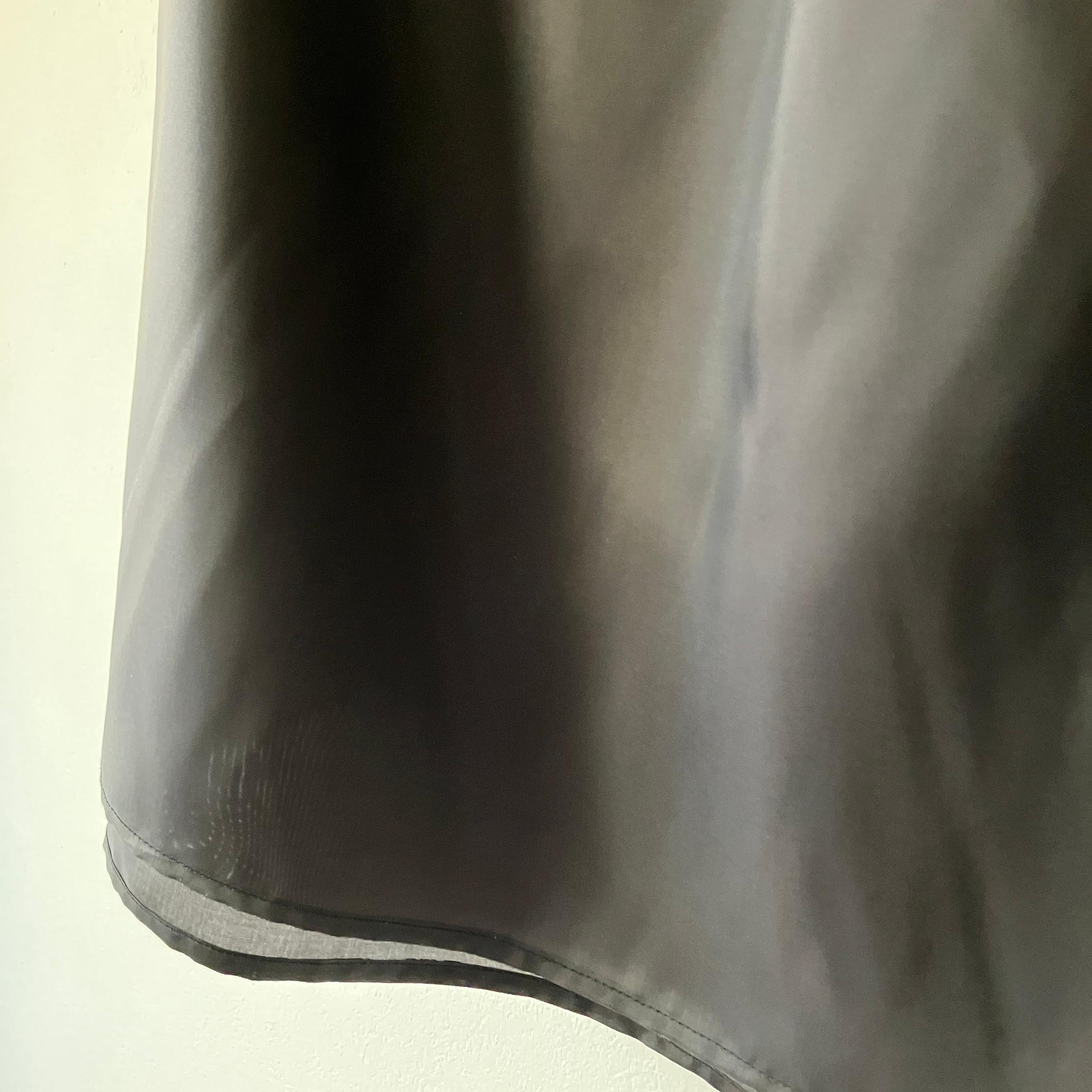 〈72cm丈/スリット〉キュプラ100％インナー<ペチコート>【薄手】ブラック（黒） | 4枚目